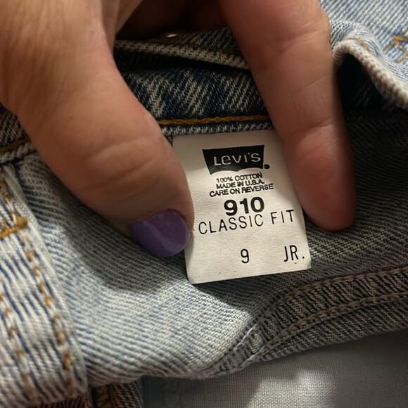 Levi’s 910 Vintage Rolled Hem Shorts Light Wash Classic Fit Women’s Size 9 JR - Picture 8 of 9